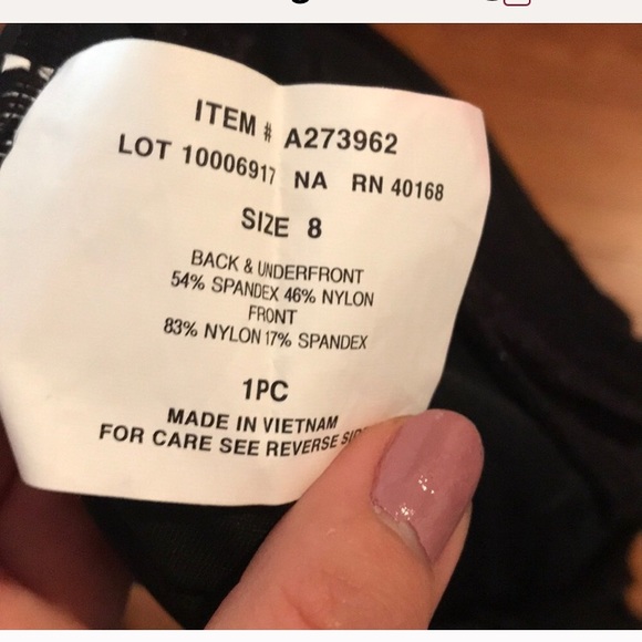 One piece swimsuit - Picture 4 of 4